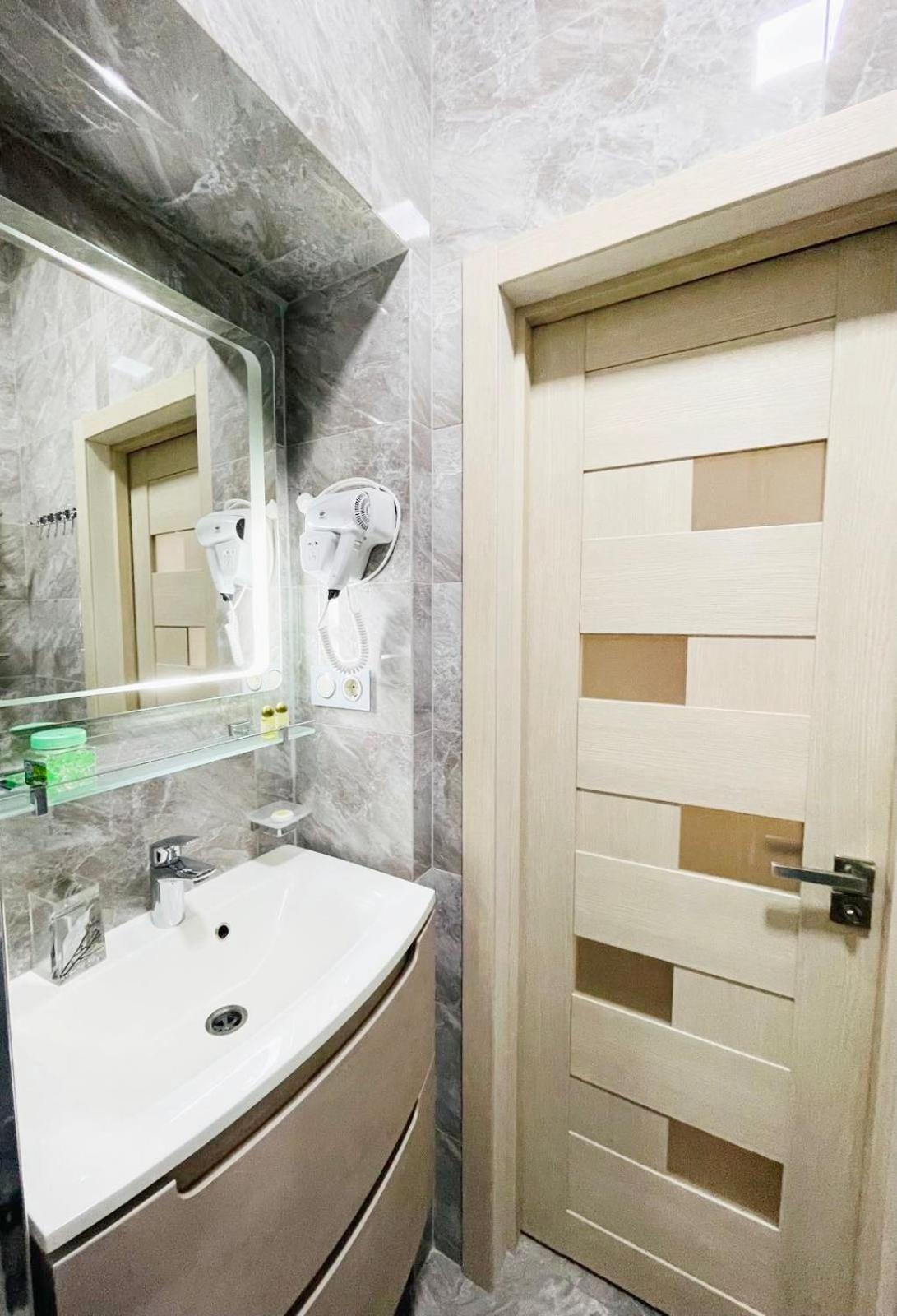 Apartment Жд Вокзал, Центр Lviv Room photo